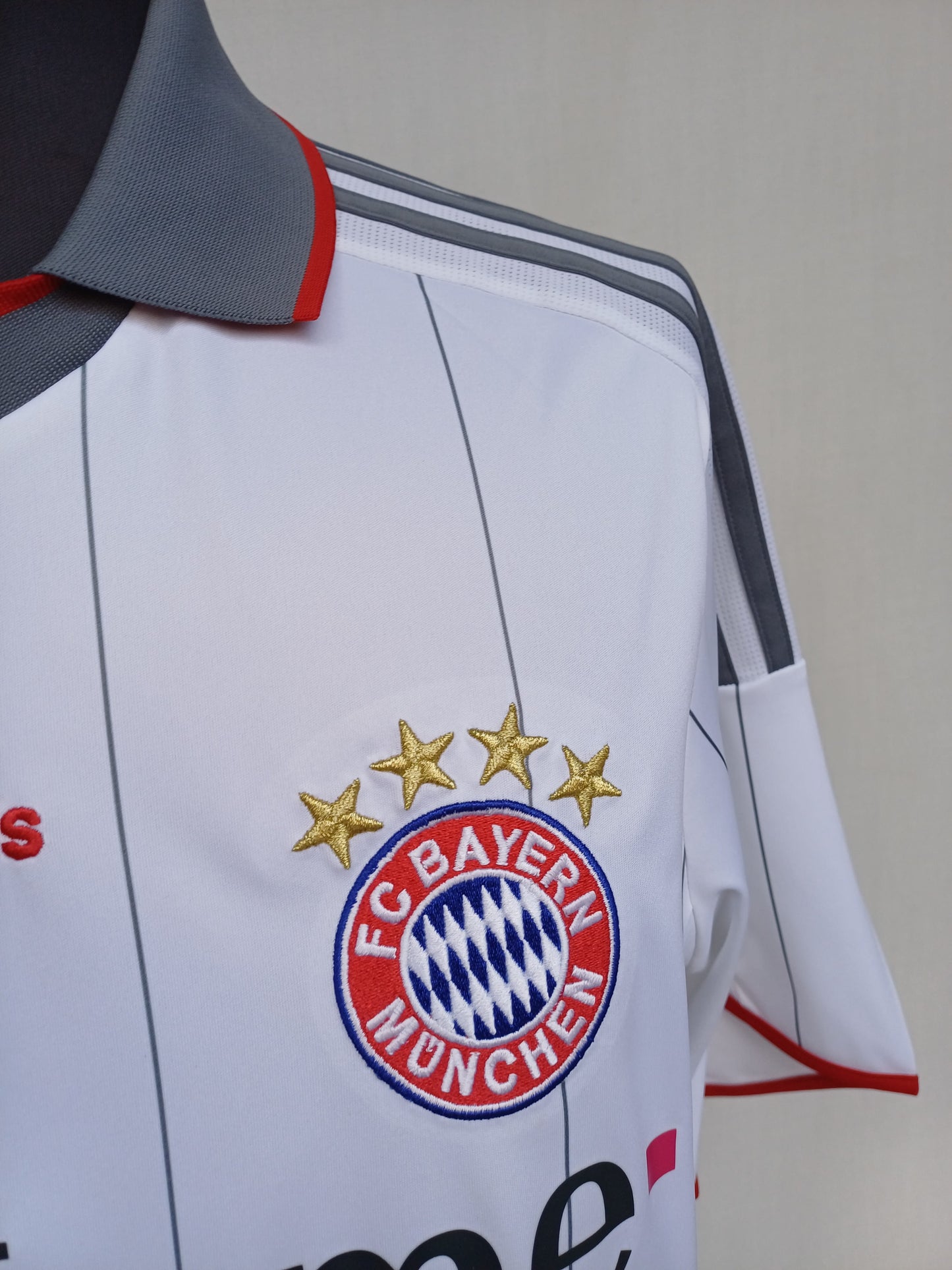 Bayern Munich 2009/2010 Third Adidas Football Shirt Mens M