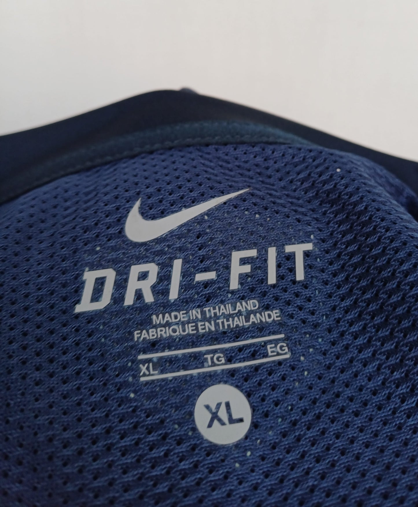 PSV Eindhoven 2010/11 Umbro Training Tee Shirt Mens XL