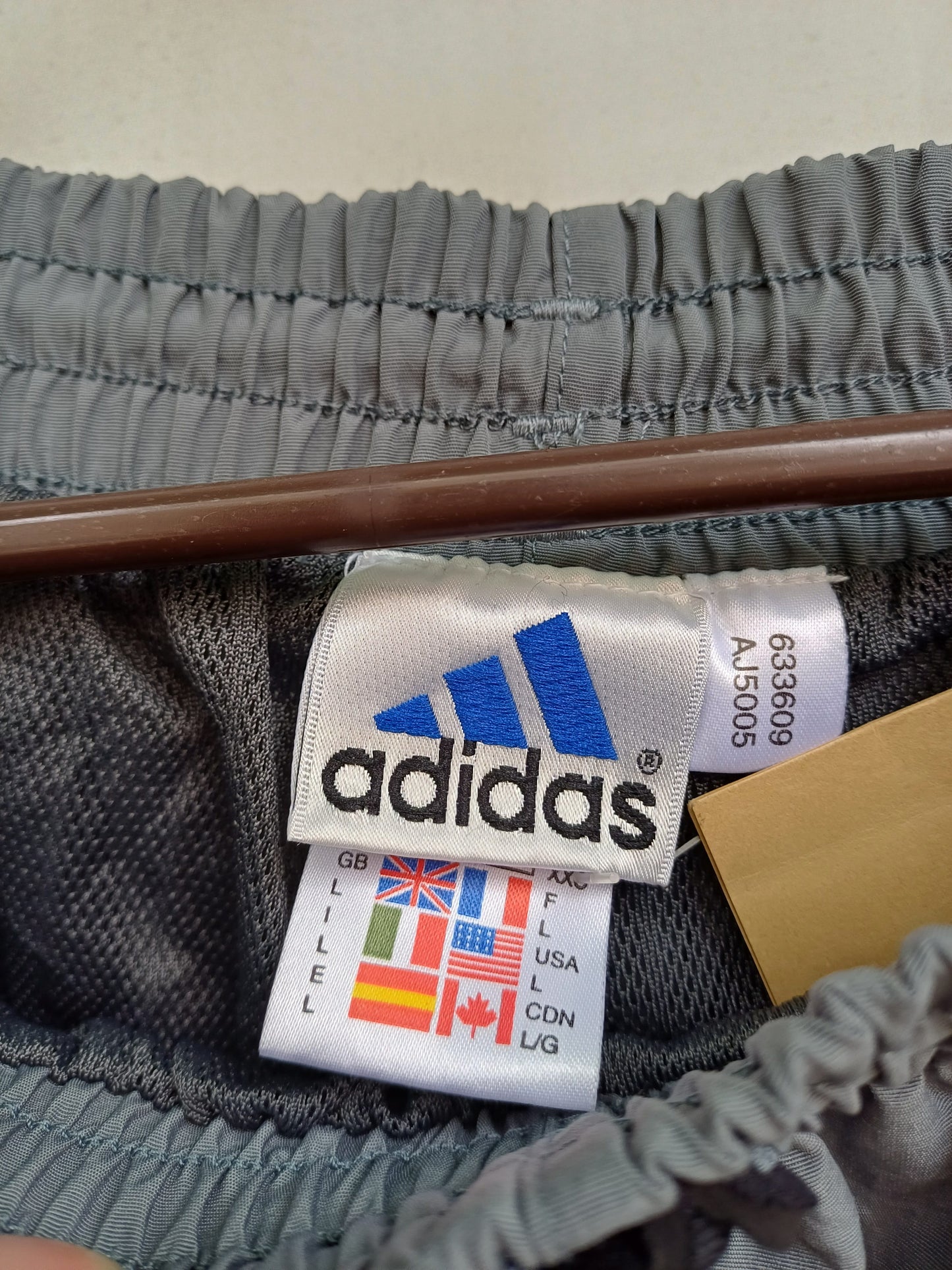 New With Tags 90s Adidas Nylon Track Pants Trousers Mens L