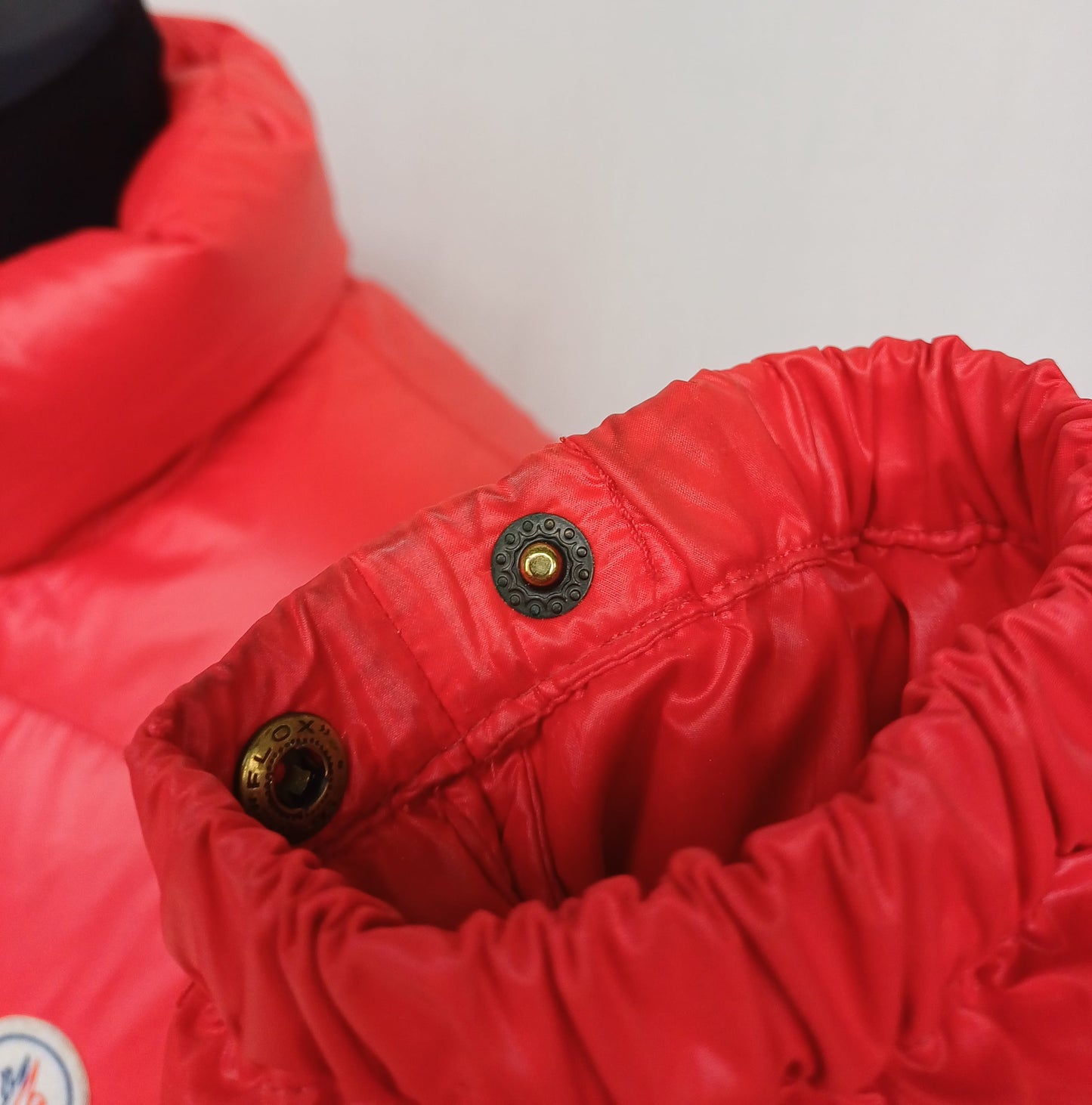 Vintage Moncler Grenoble Down Puffer Jacket W/Removable Sleeves Size 3