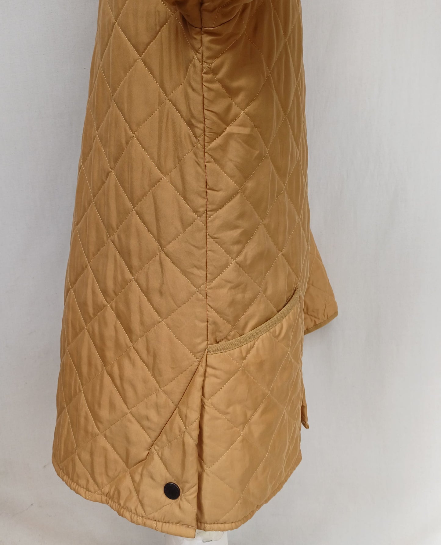 Barbour Eskdale Quilted Snap Padded Jacket Mens S