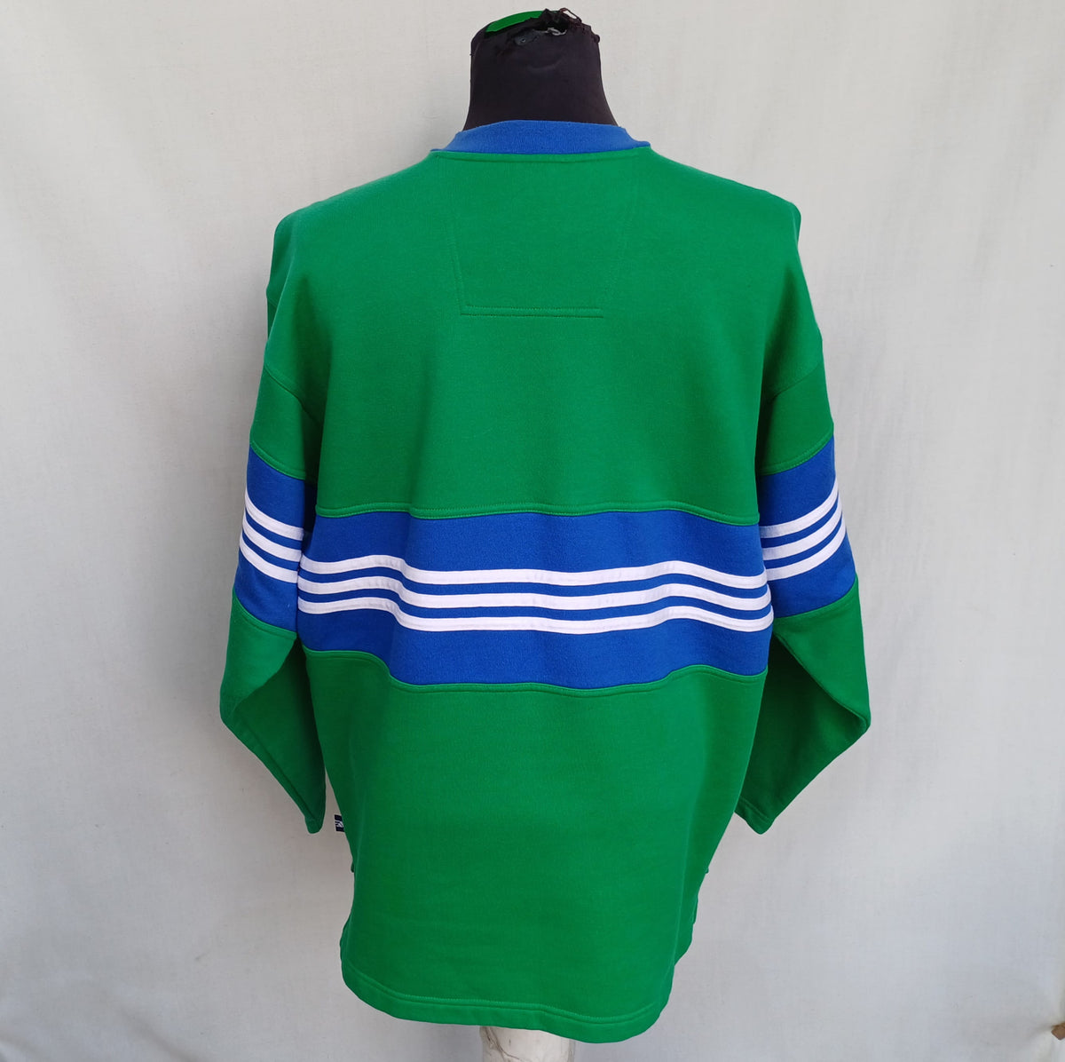 Vintage 90s Adidas V-neck  Pullover Sweatshirt Mens M