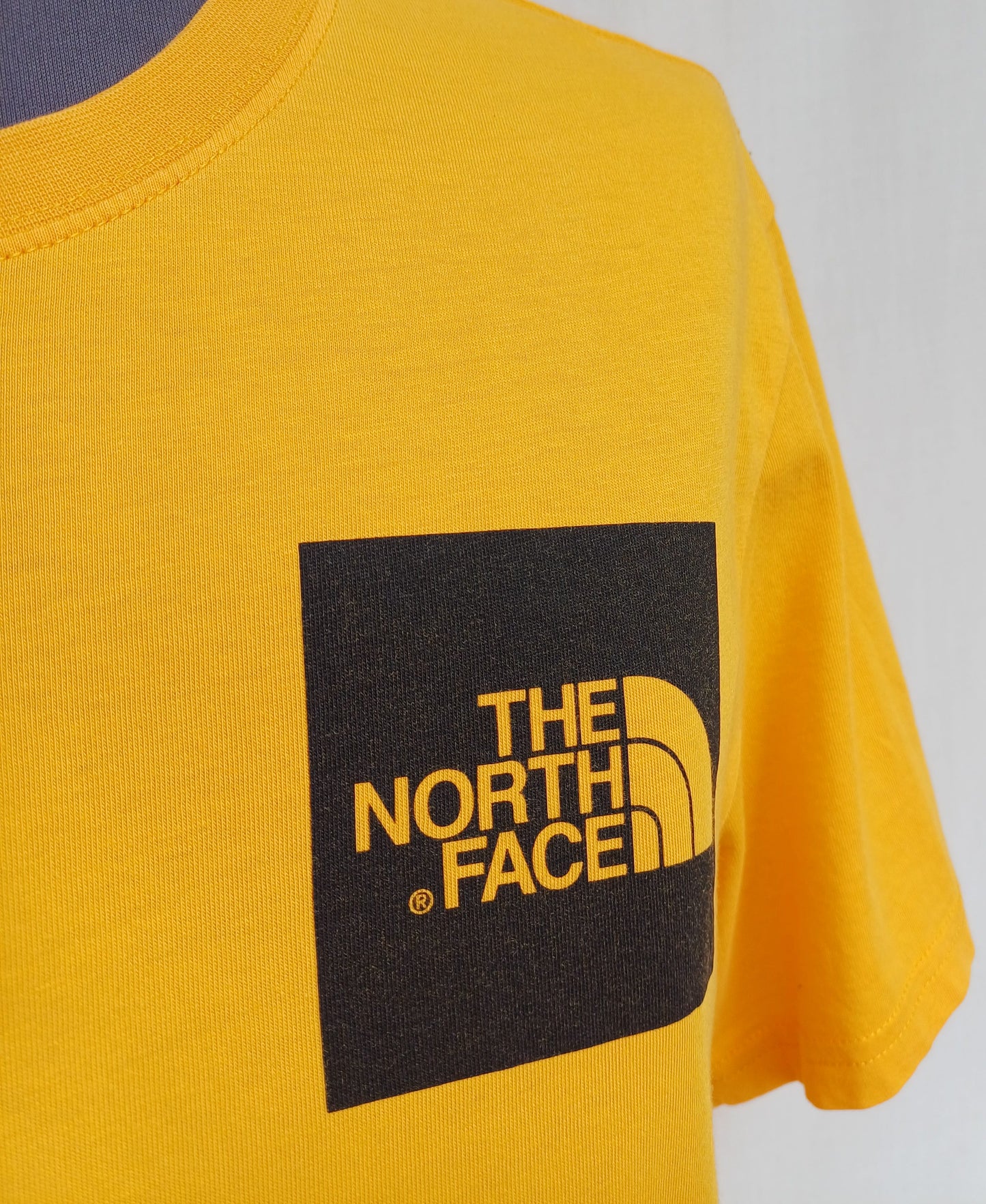 The North Face Crew Neck T-Shirt Mens L