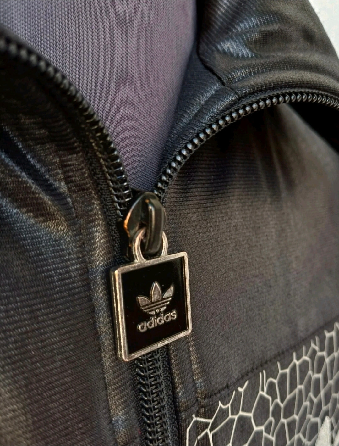 Adidas Originals Chile 62 Track Top Jacket Wetlook Shiny Mens XS