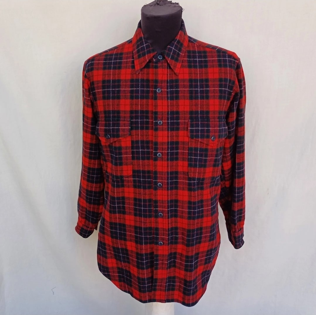 Vintage Pendleton Flannel Wool Plaid Button Shirt Size 15.5/Mens M