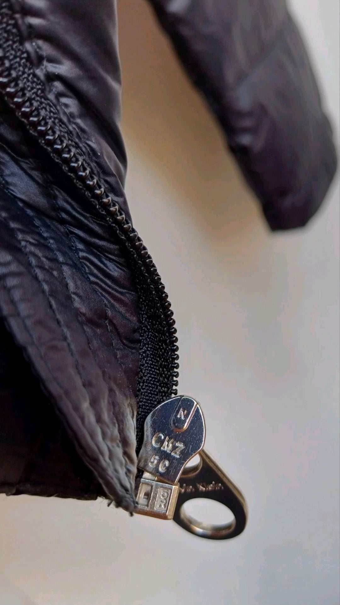 Calvin Klein Premium Duck Down Womens Lightweight Packable Puffer Jacket Size XL