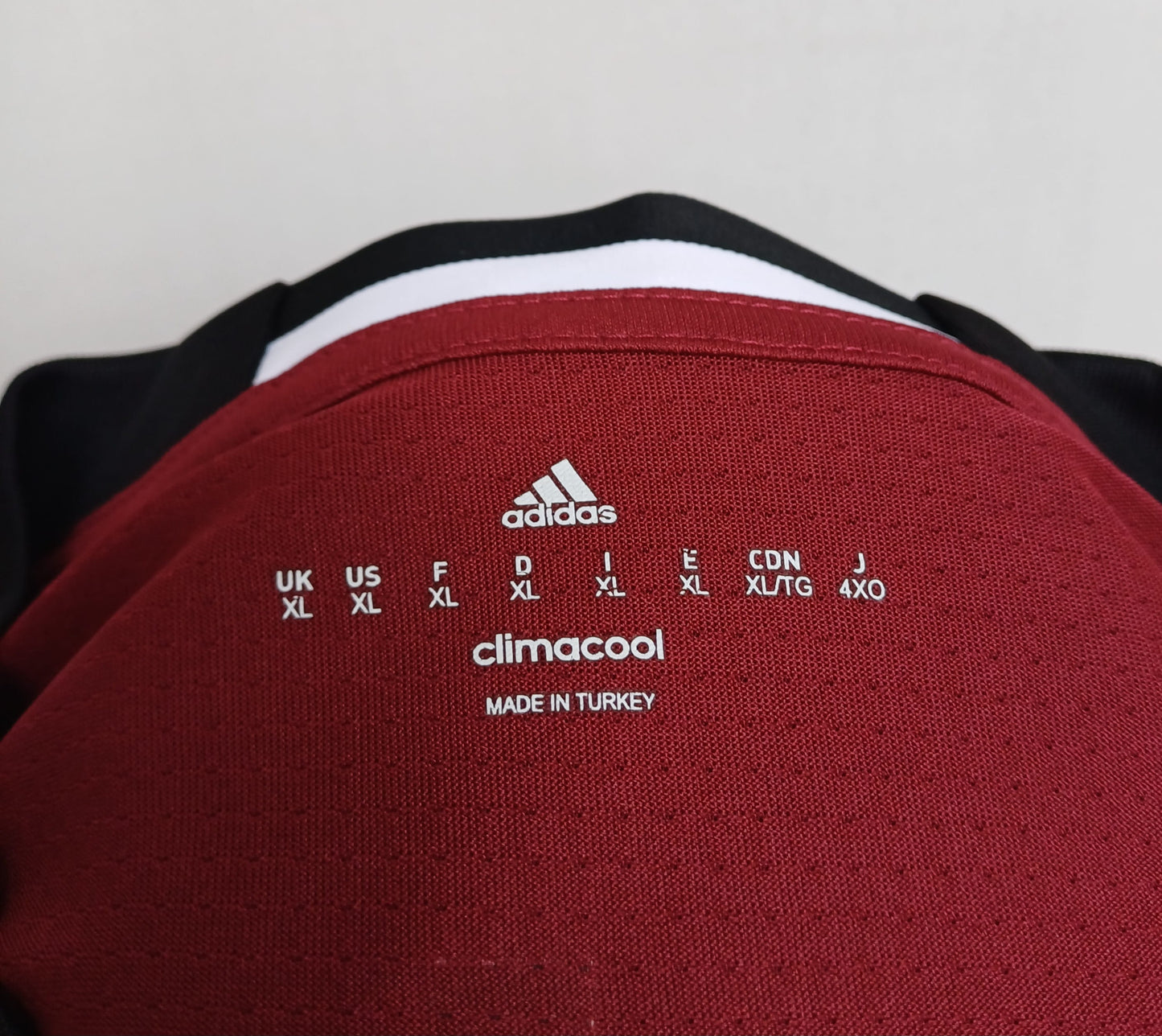 New With Tags Besiktas 2016/17 Third Adidas Shirt Mens XL