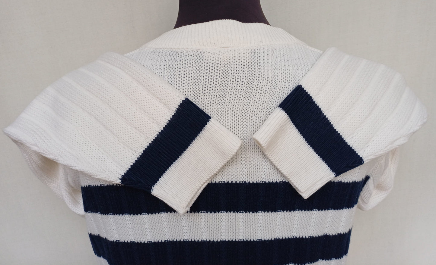 Vintage Chemise Lacoste Acrylic Button Cardigan Sweater Size 3/Mens M