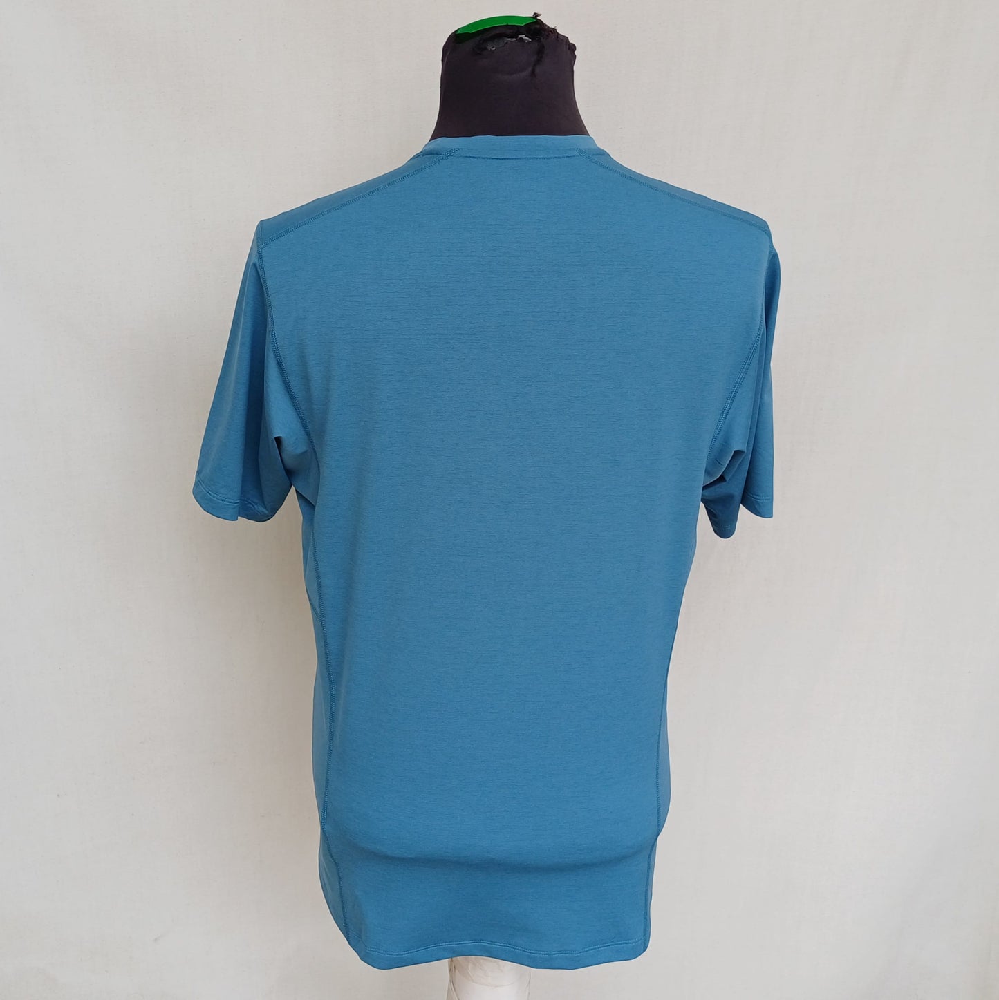 New With Tags Arcteryx Motus Crew Neck T-Shirt Mens S