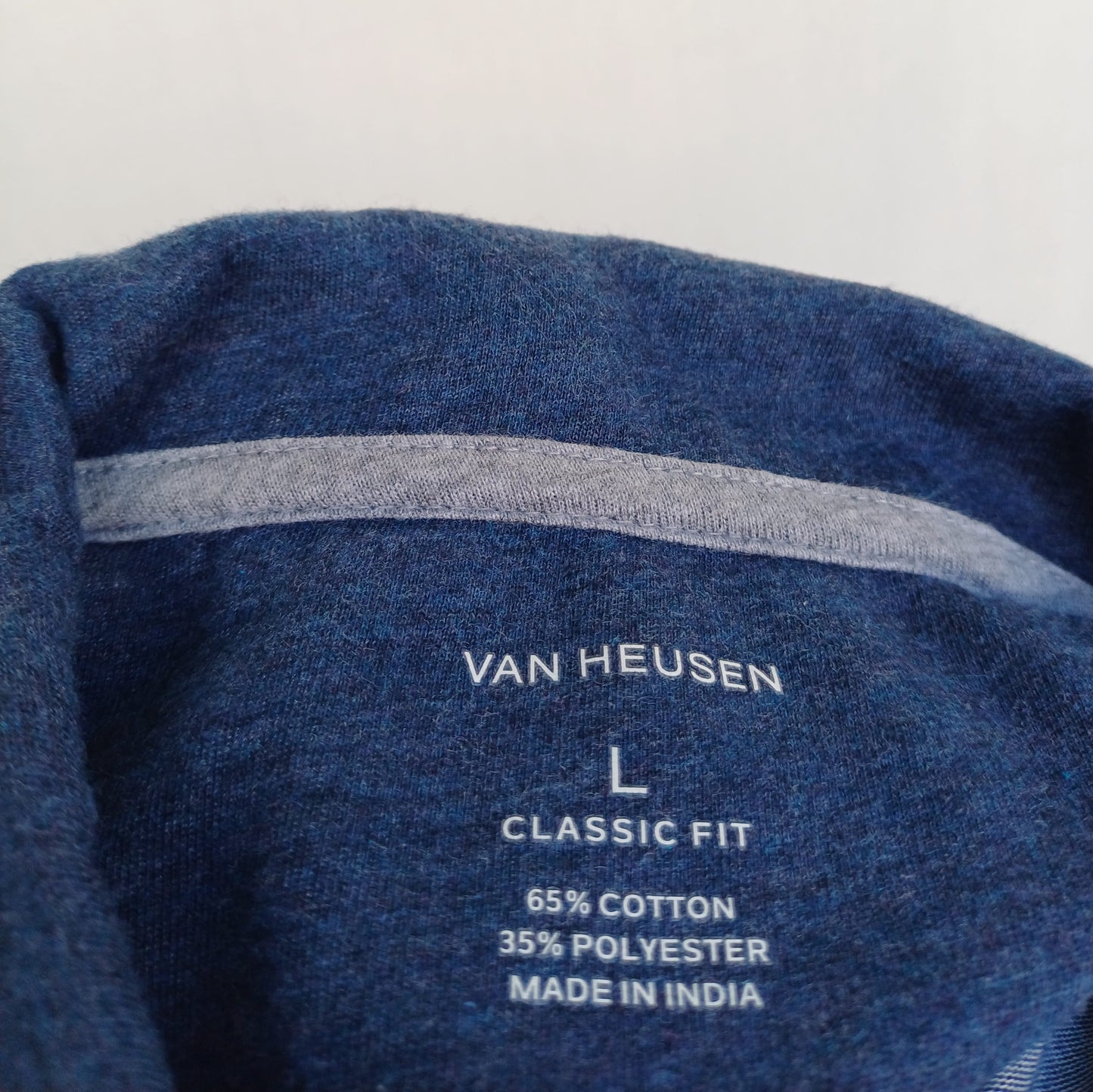 Van Heusen Classic Fit Cotton/Polyester Polo Button Shirt Mens L