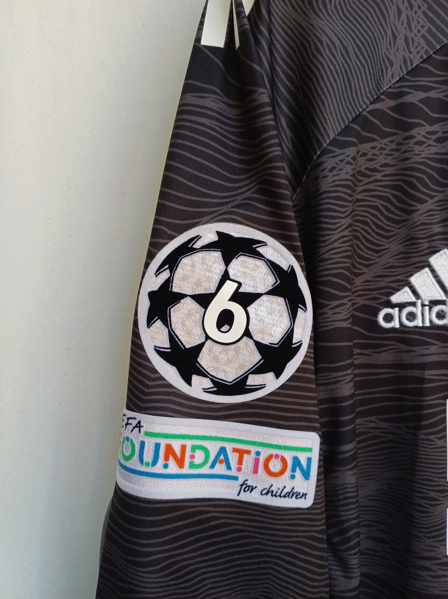 Bayern Munich 2021/22 #1 Neuer Adidas Champions League Player Issue Goalkeeper Shirt Mens L