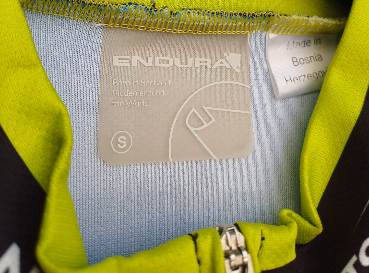 NetApp Team Endura Full Zip Cycling Jersey Mens S