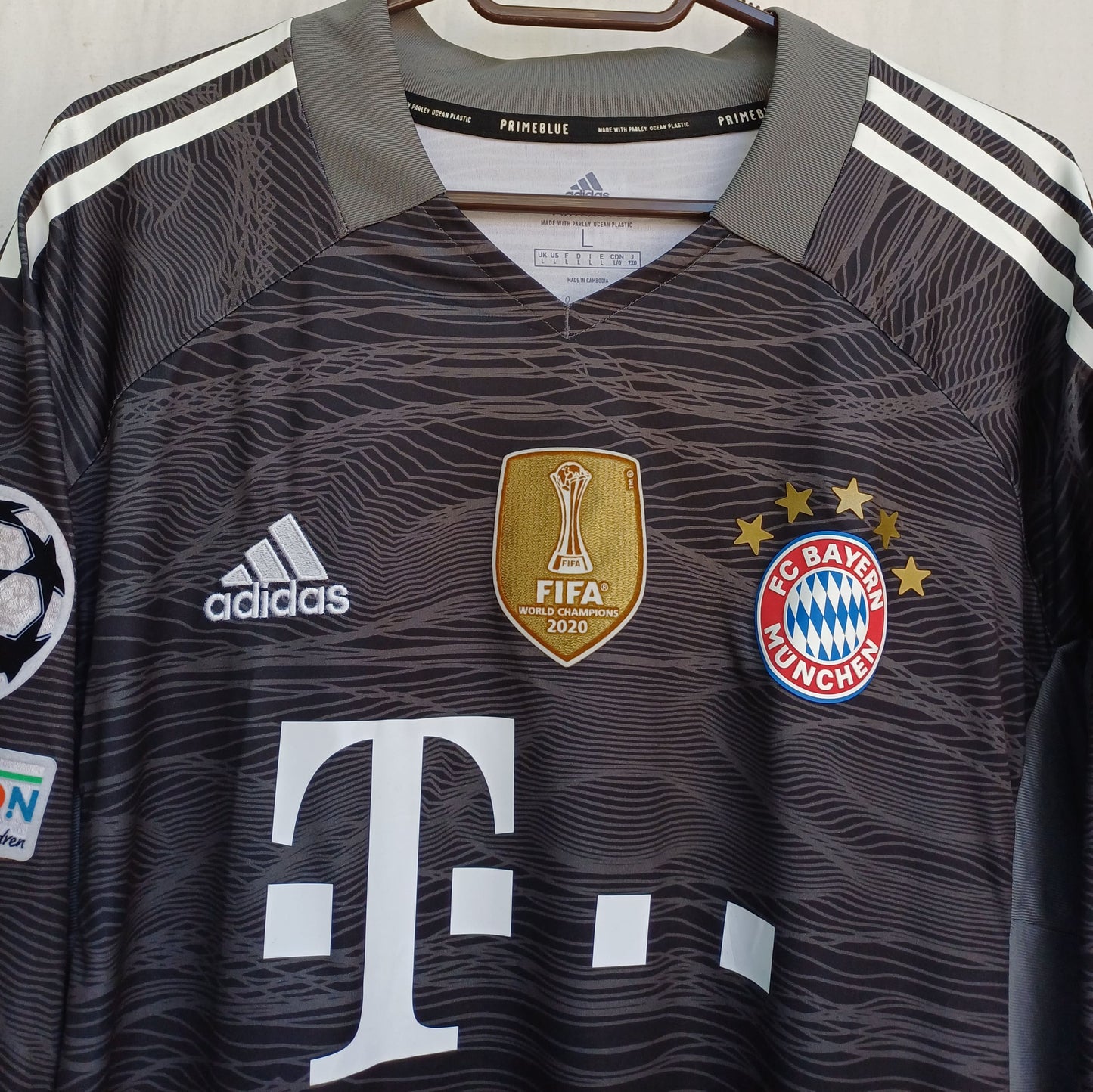 Bayern Munich 2021/22 #1 Neuer Adidas Champions League Player Issue Goalkeeper Shirt Mens L