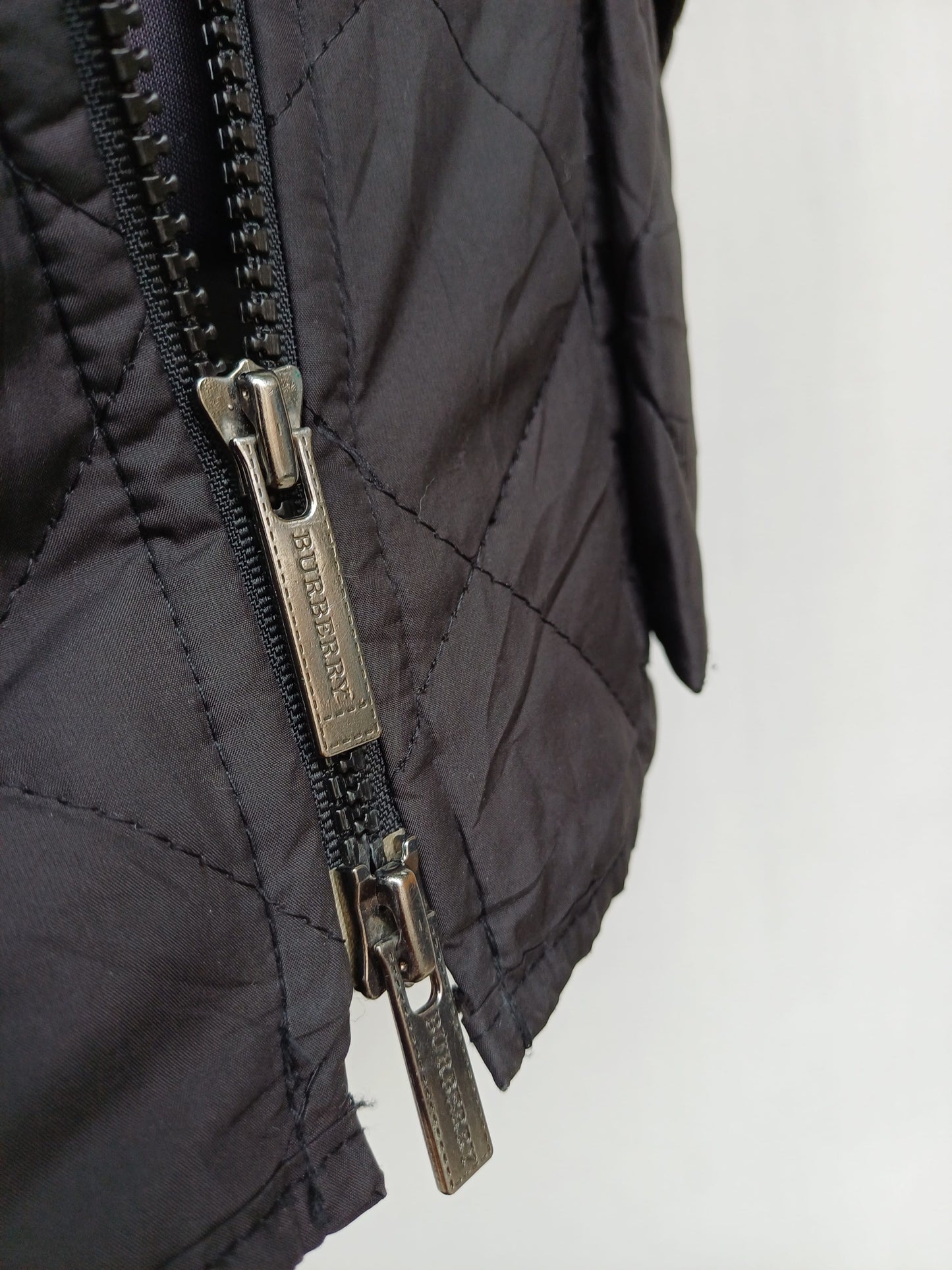 Burberry London Full Zip Quilted Vest Mens L/XL