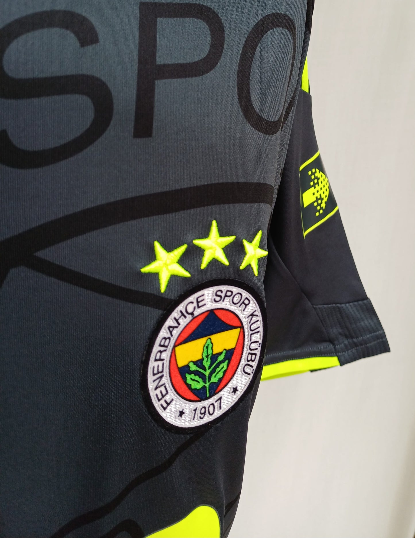 New Without Tags Fenerbahce 2009/10 Third Adidas Shirt Mens L
