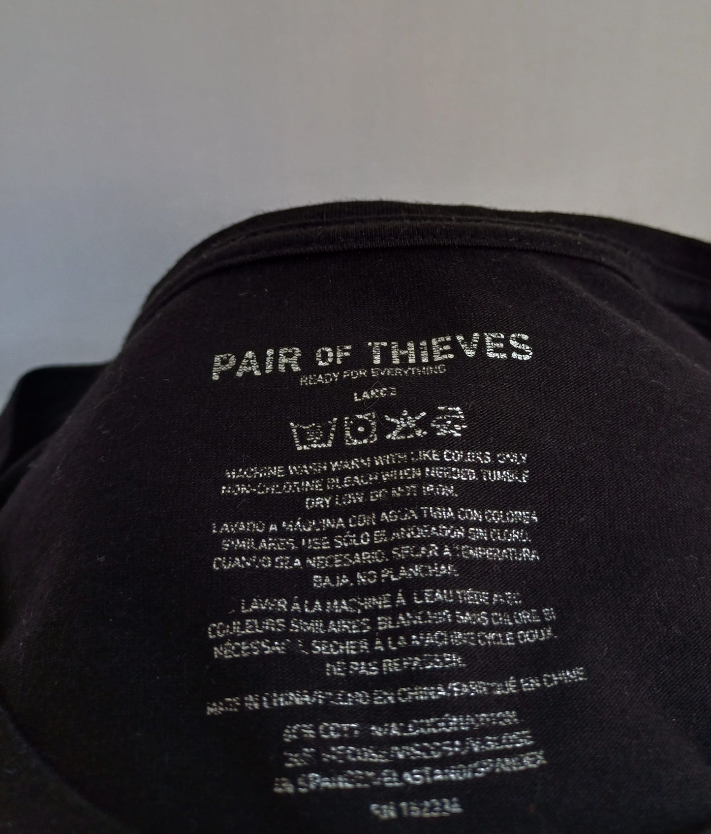 Pair Of Thieves Crew Neck T-Shirt Mens L