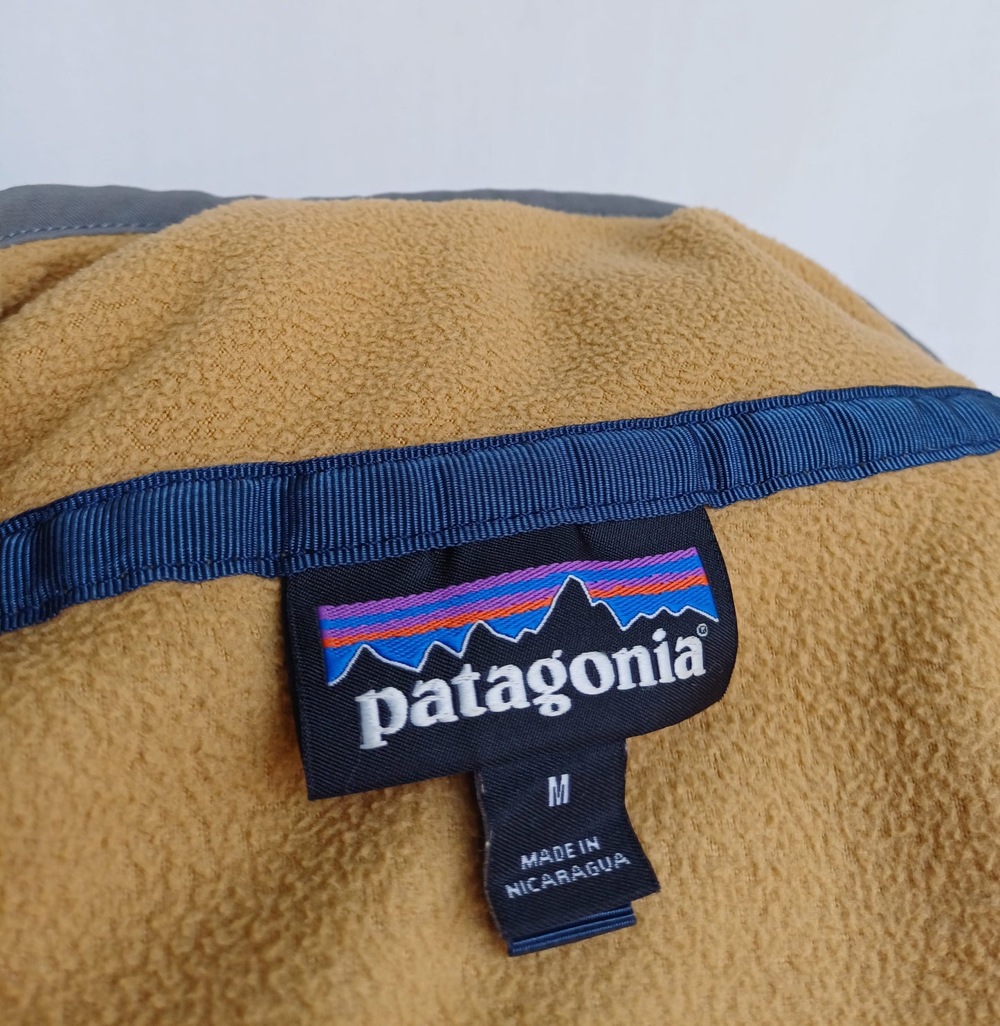 Patagonia Micro-D Snap-T Fleece Pullover Mens M