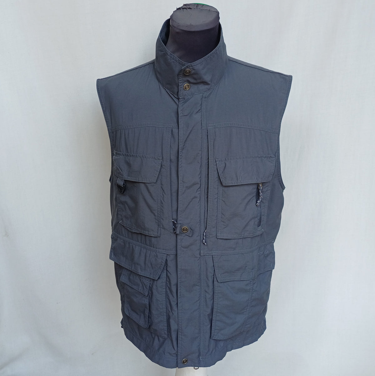 Columbia Titanium Omni Dry Vest Mens L