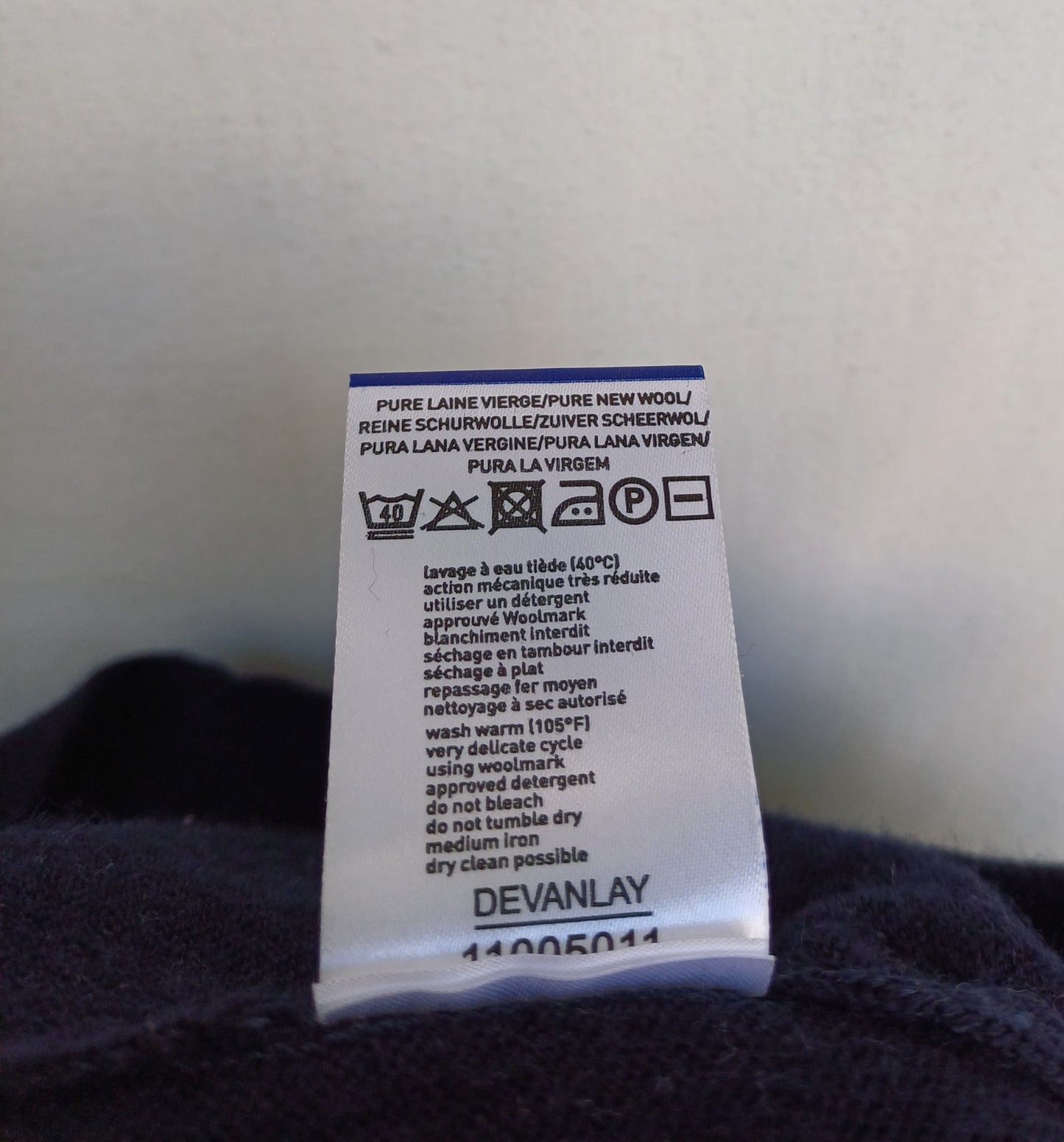 Lacoste Pure Wool V-Neck Pullover Knit Sweater Size 6/Mens XL