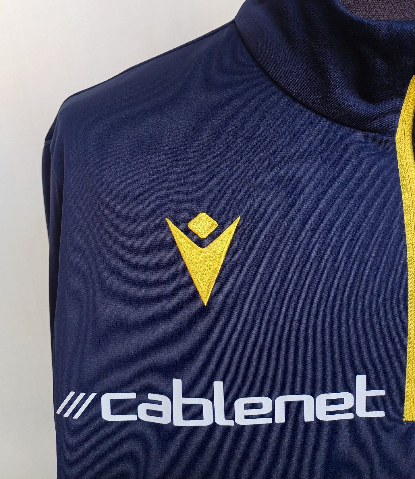 Apoel Nicosia 2023/24 Macron Zip Training Top Pullover Sweater Mens L