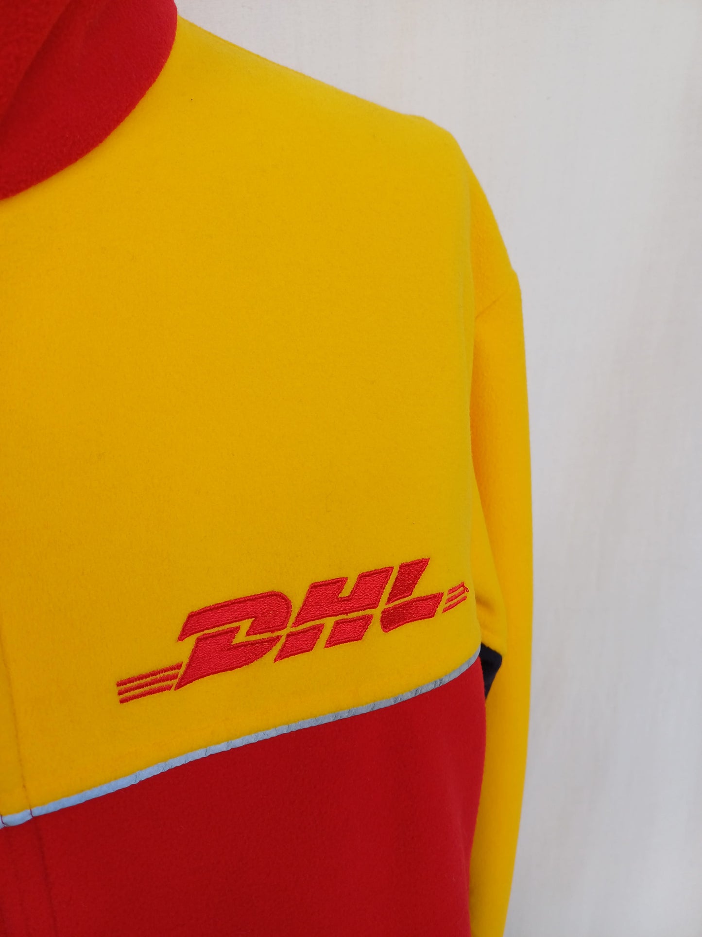 DHL WindStopper Full Zip Fleece Jacket Mens L