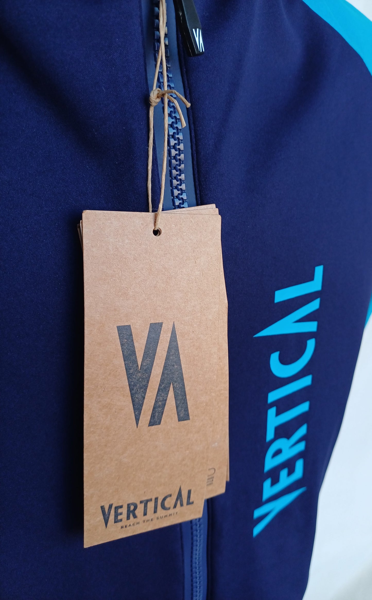 New With Tags Vertical MP+ Full Zip Softshell Jacket Mens L