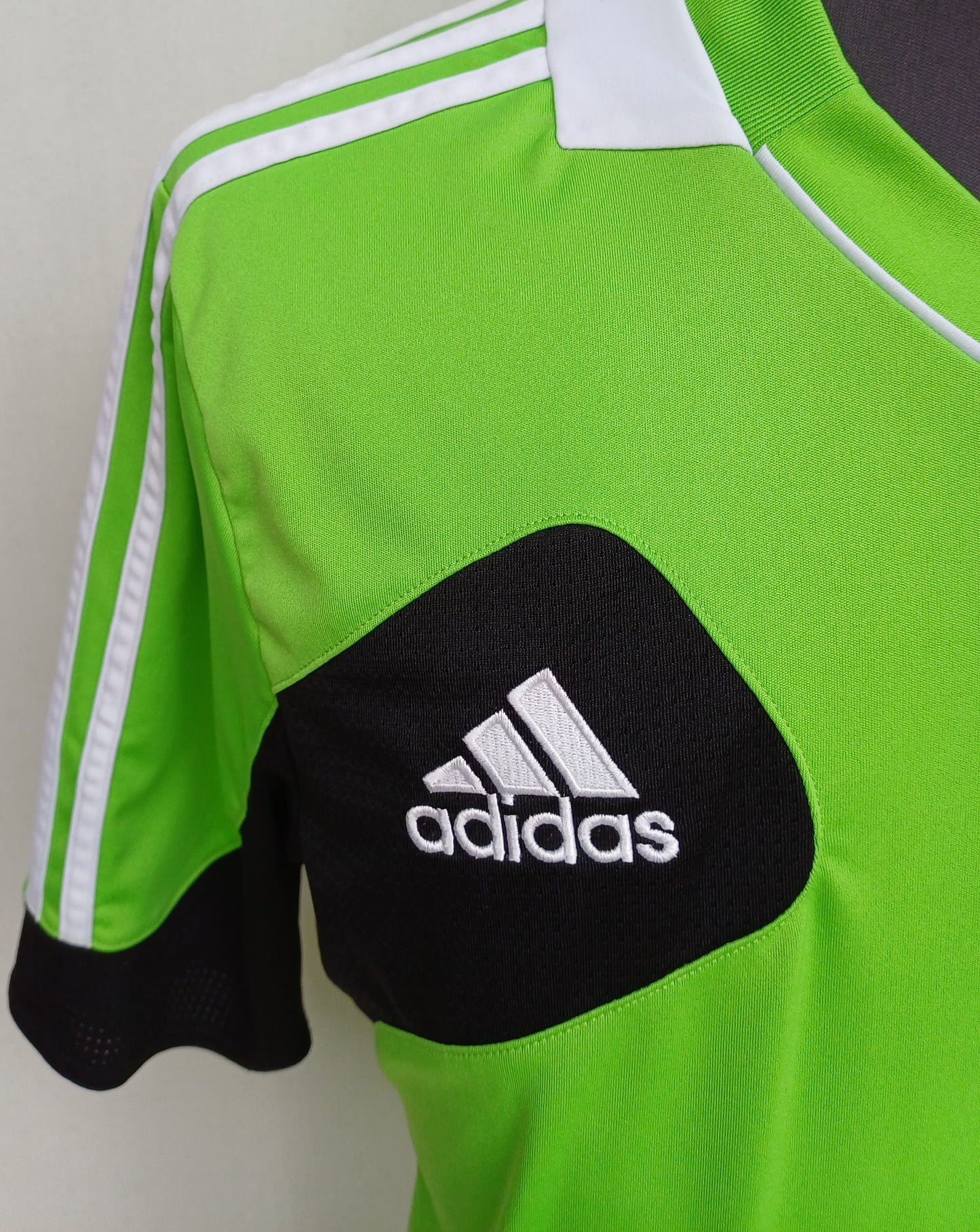 Adidas 2013/14 Template Football Shirt Mens M