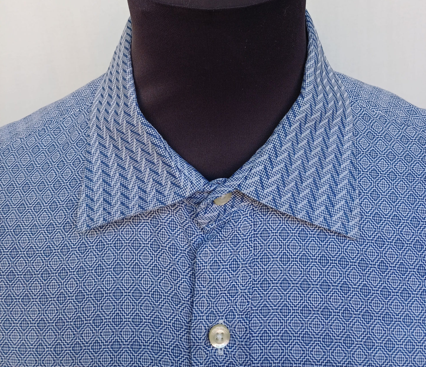 Etro Milano Button-Up Shirt Size 42/Mens L