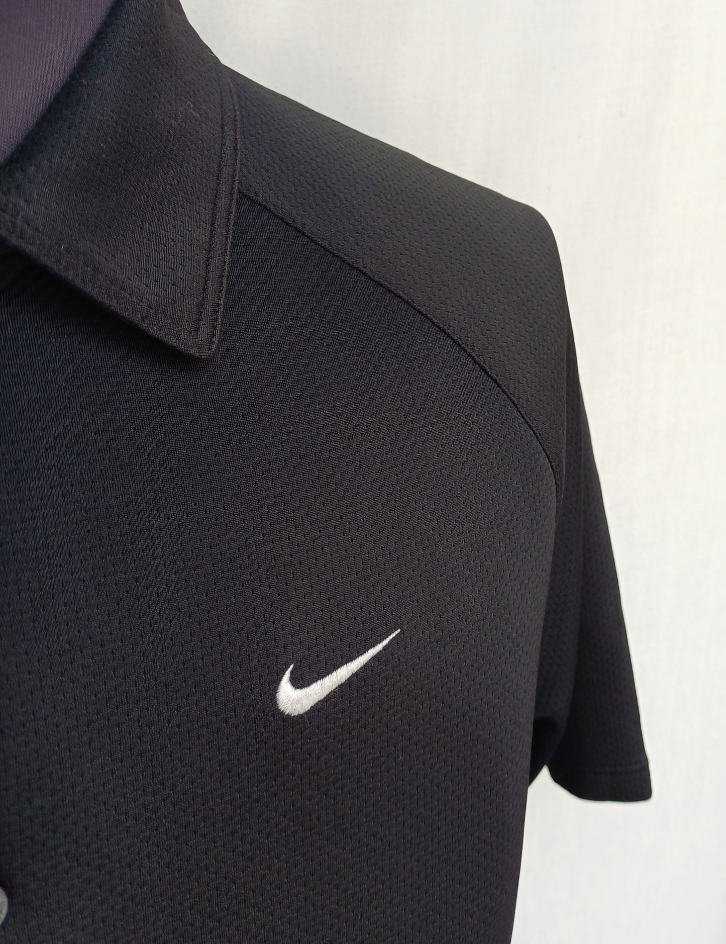 Nike Polo Button Shirt Mens M