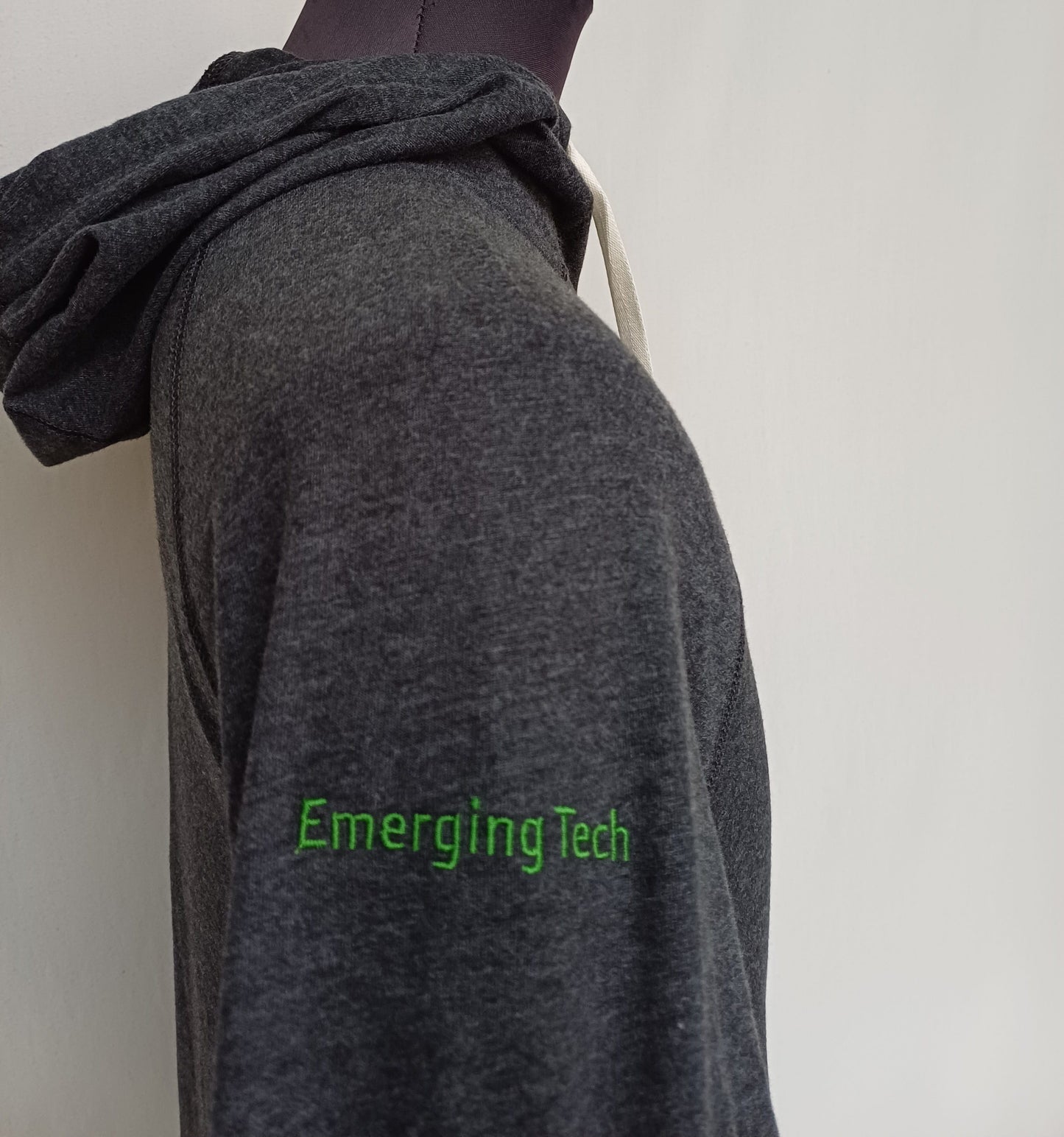 New With Tags John Deere New Era Emerging Tech Full Zip Hoodie Mens S
