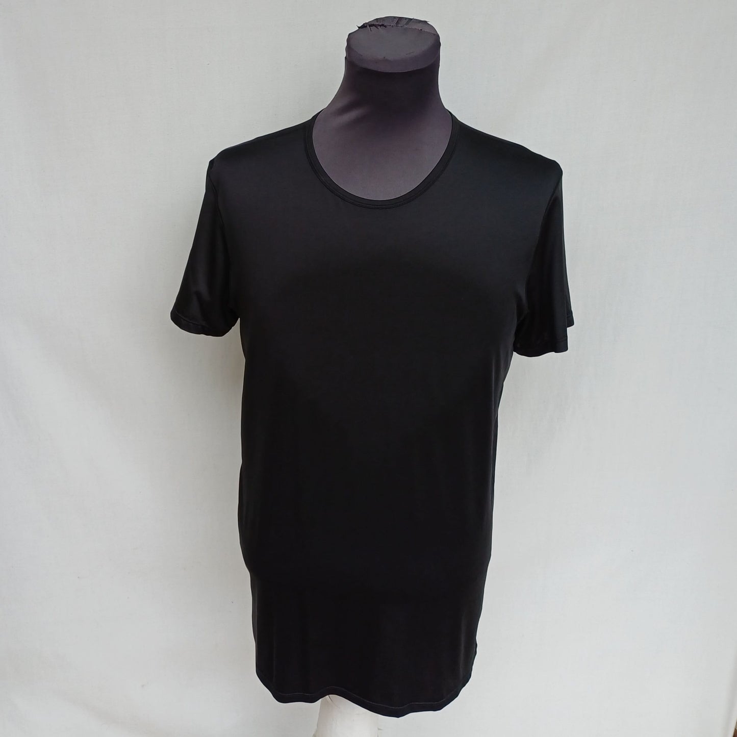 Uniqlo Super Lightweight Training T-Shirt Mens M