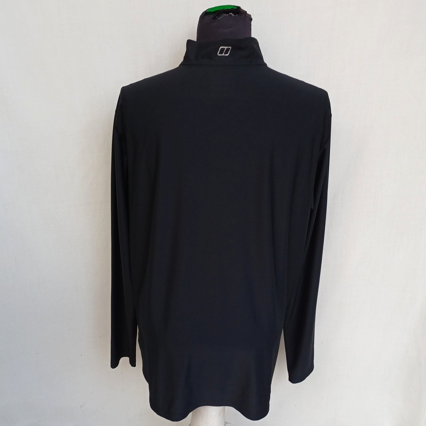 New Without Tags Berghaus Half Zip Baselayer Mens L