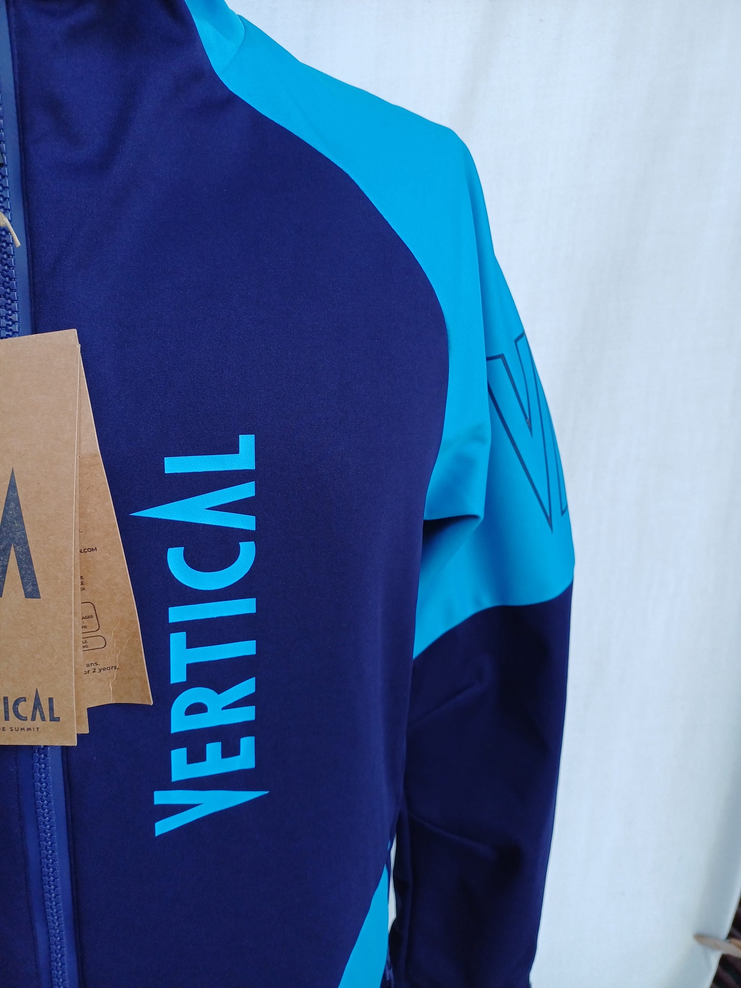 New With Tags Vertical MP+ Full Zip Softshell Jacket Mens L