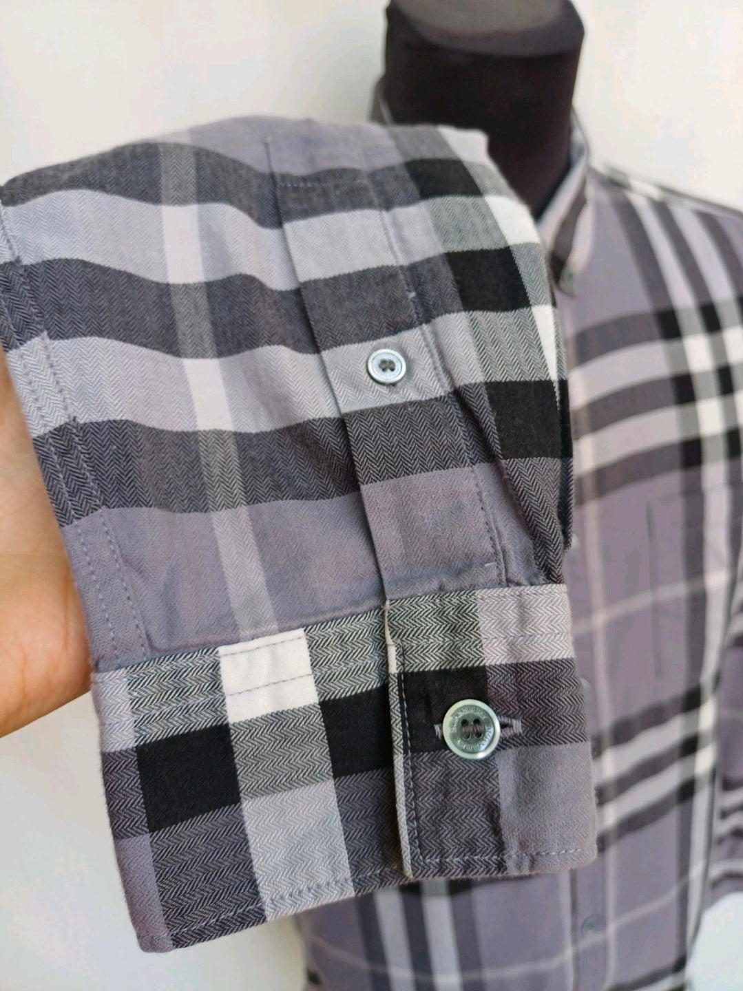 Burberry Brit 100% Cotton Button Down Shirt Size Mens M