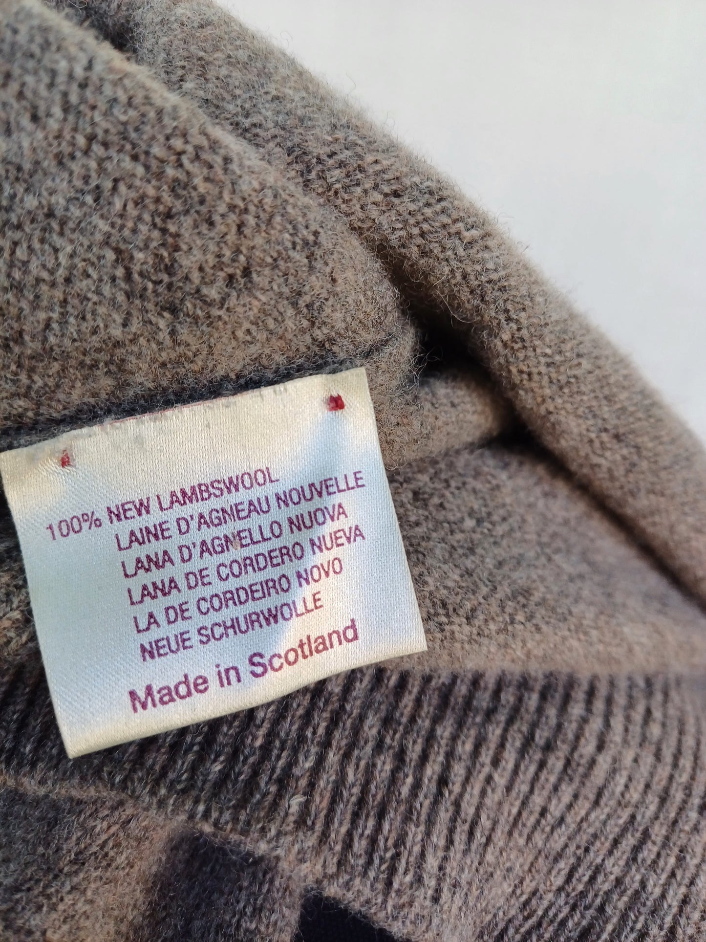 William Lockie Lambswool V-Neck Sweater Scotland Jumper Mens XL